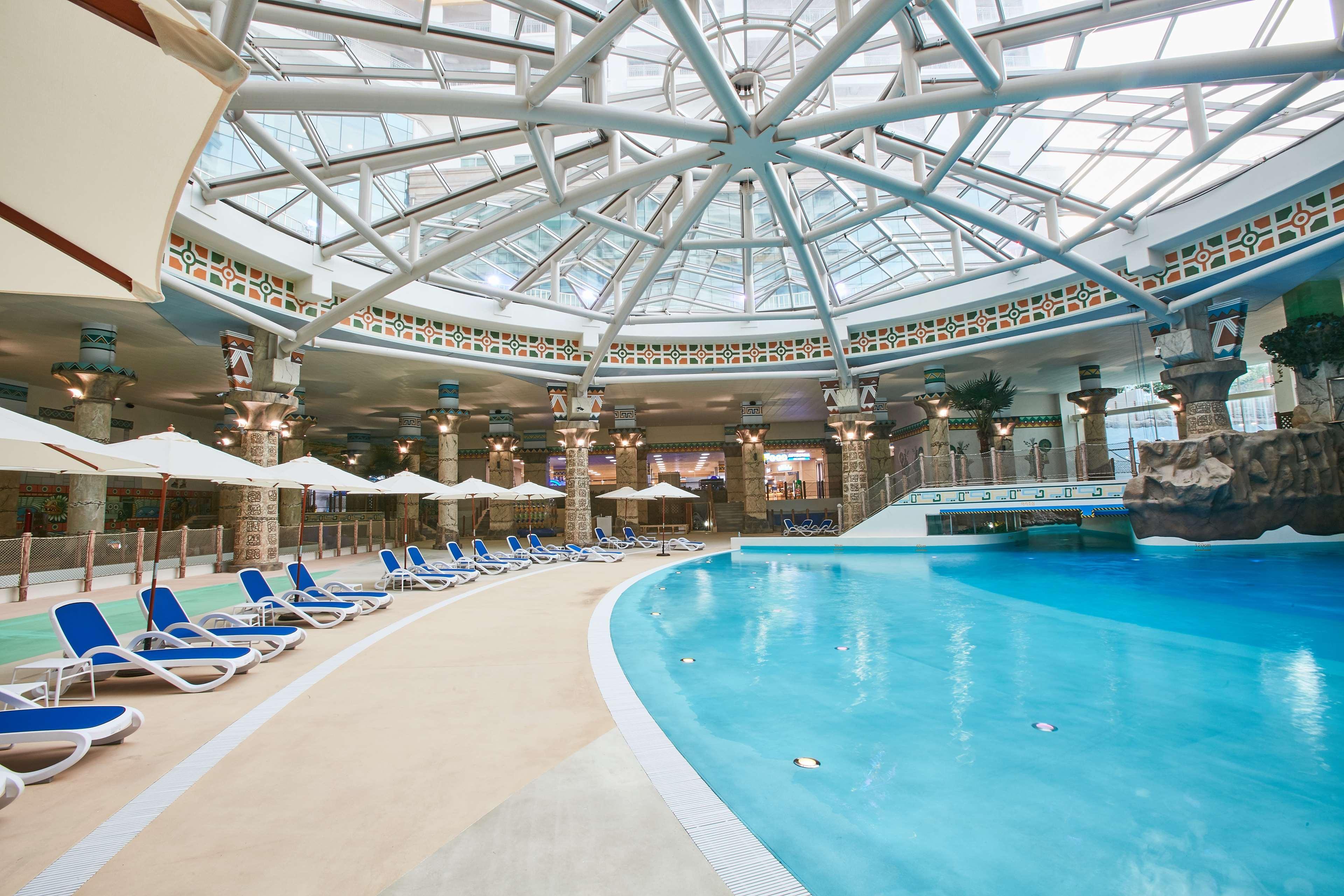 Best Western Plus Elmendorf Hotel San Antonio Hotel Kültér fotó