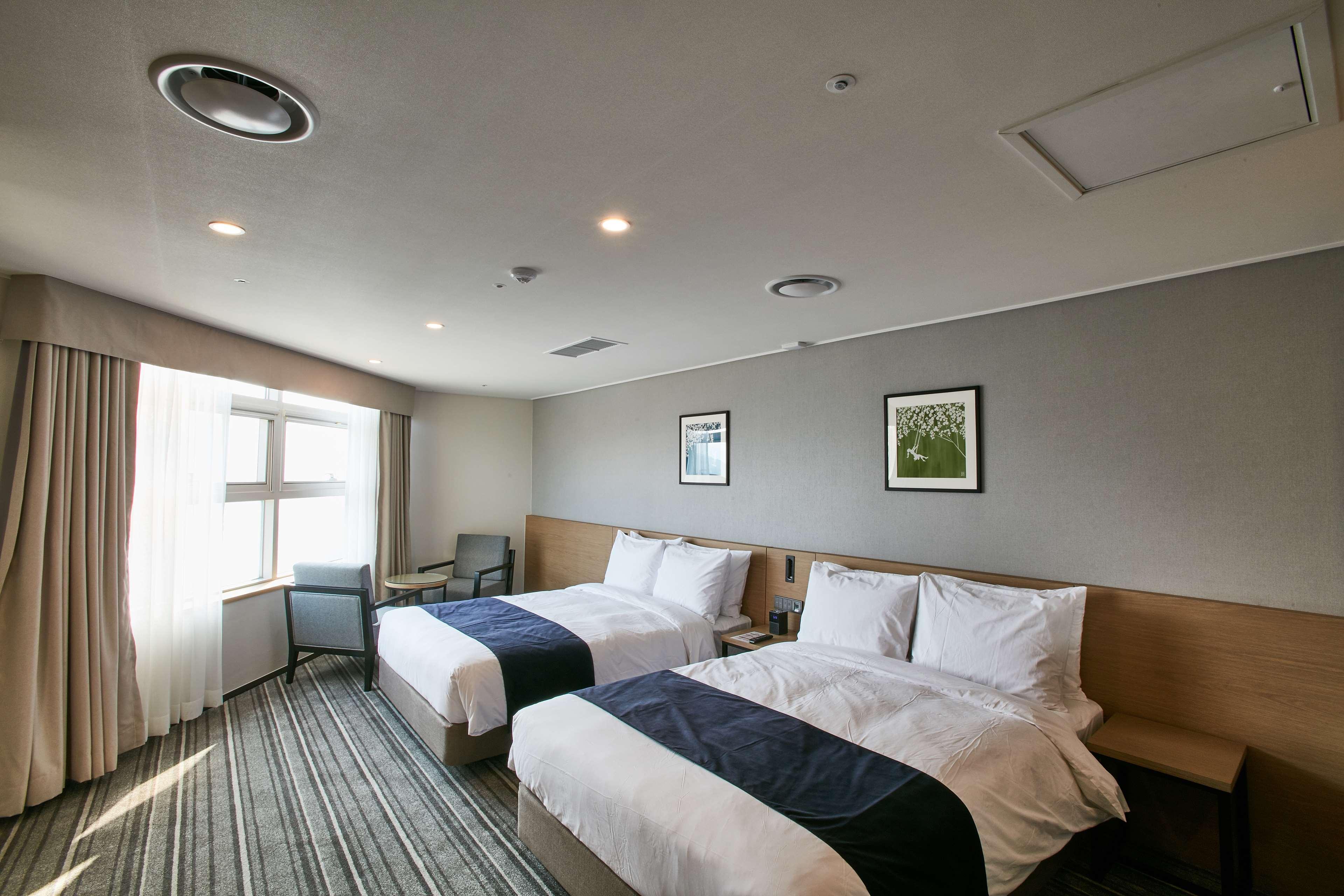Best Western Plus Elmendorf Hotel San Antonio Hotel Kültér fotó